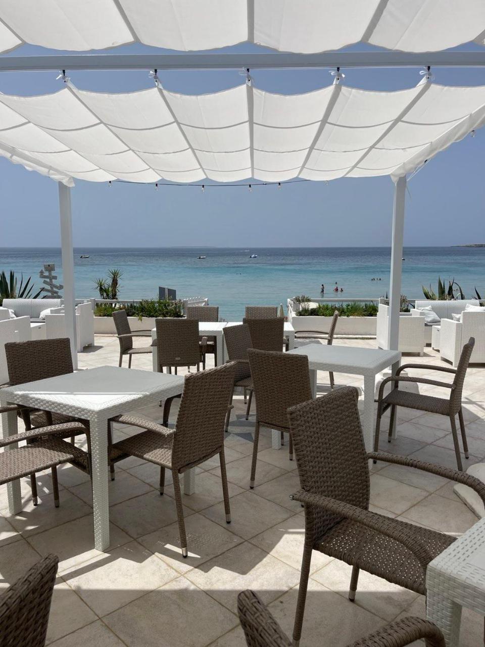 Hotel Maluentu Putzu Idu Buitenkant foto