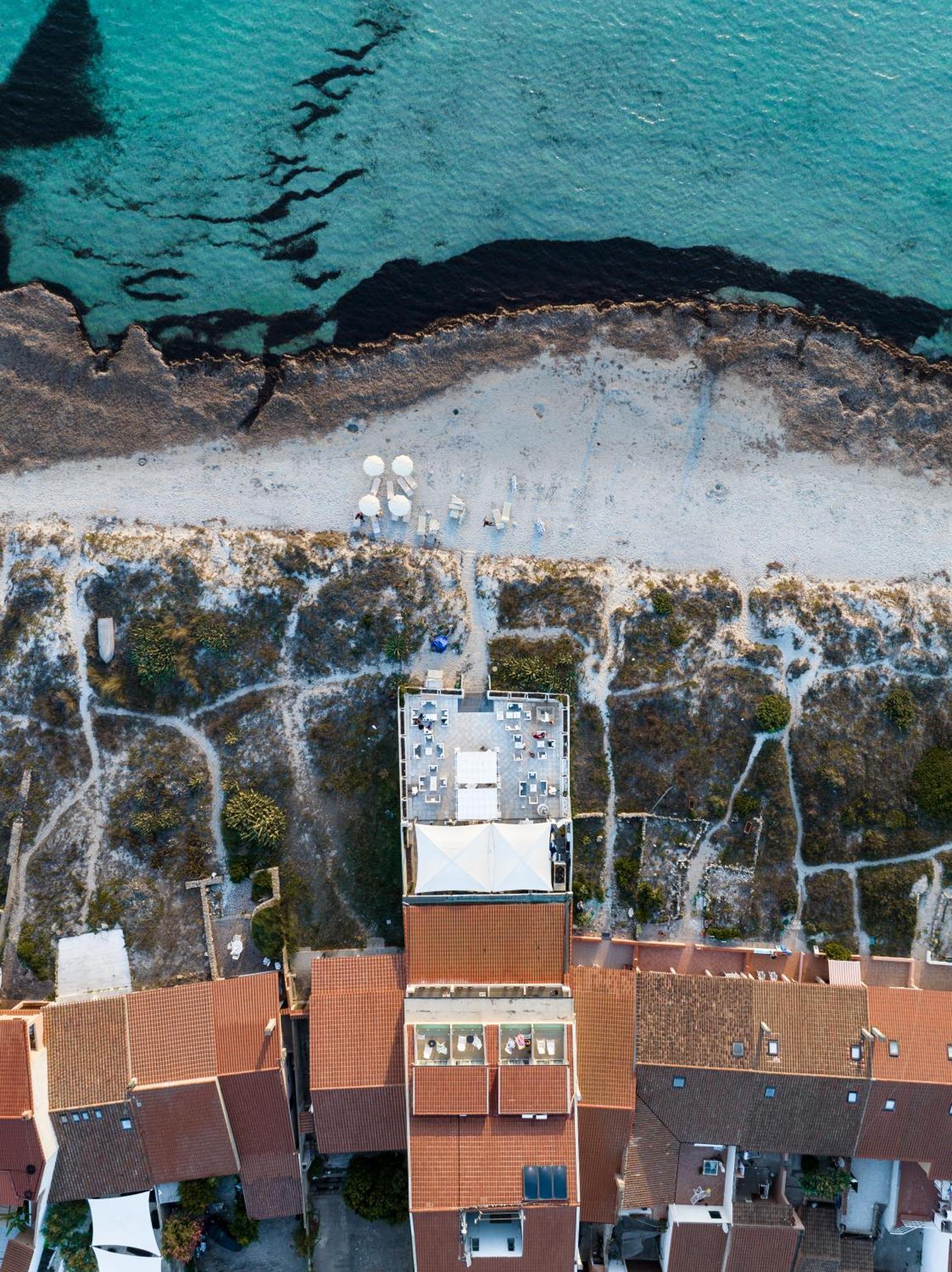 Hotel Maluentu Putzu Idu Buitenkant foto
