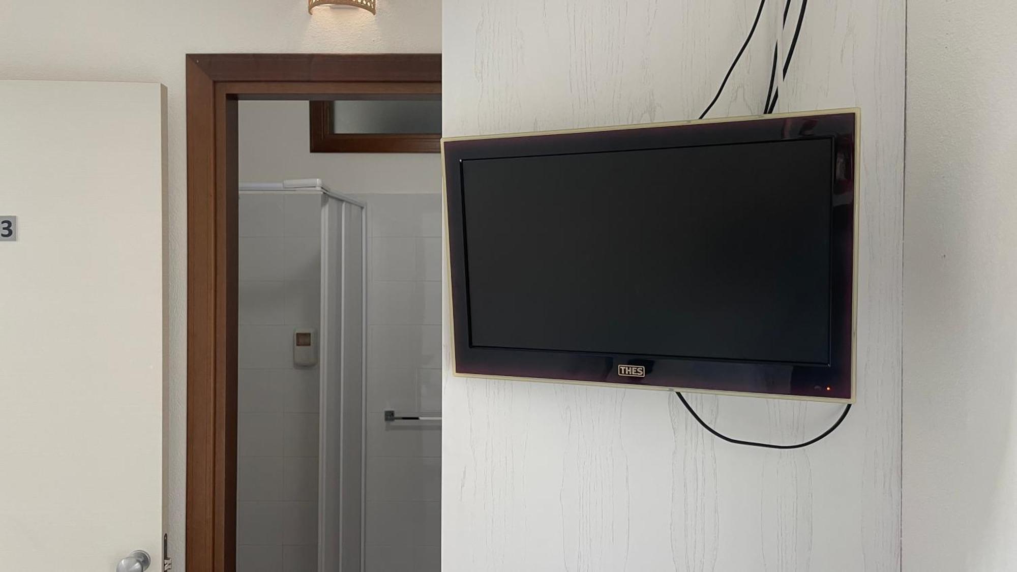 Hotel Maluentu Putzu Idu Buitenkant foto