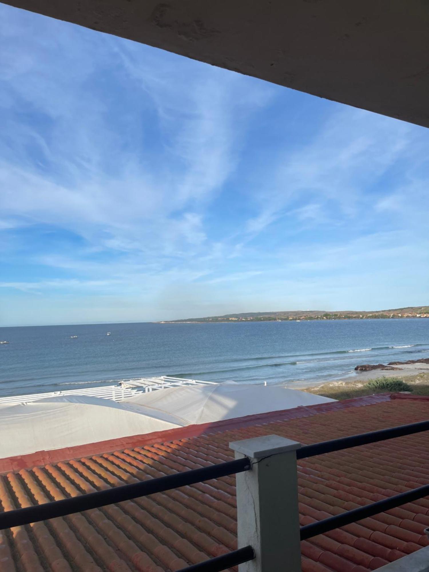 Hotel Maluentu Putzu Idu Buitenkant foto
